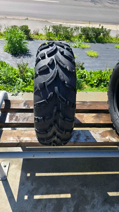 Гуми за ATV    неразличими от нови