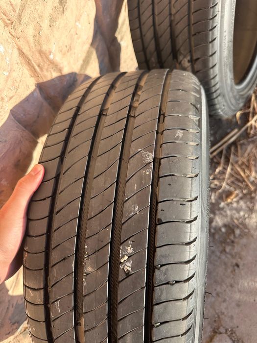 Продам шины на легковое авто