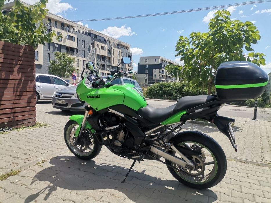 Kawasaki Versys 650 (2006) - Cauciucuri Noi Michelin Road 6, Topcase, Gata de drum