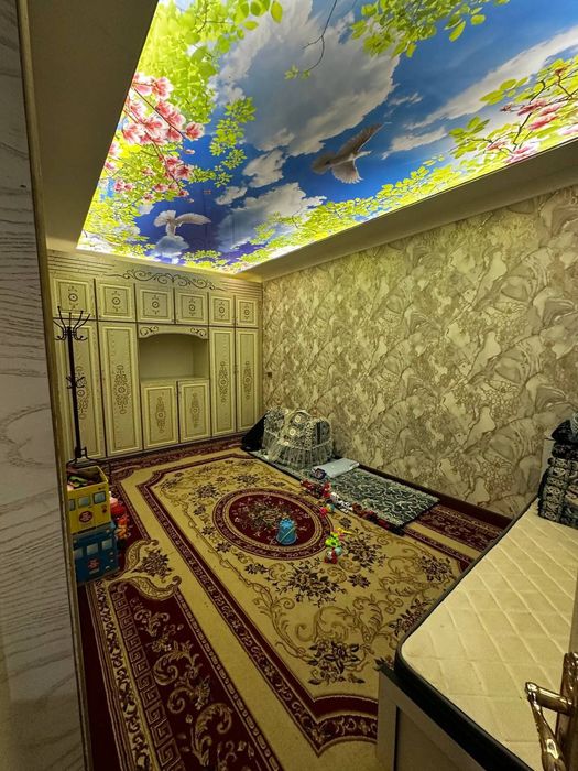 Продаётся 4х комнатная квартира на 4м этаже в 5ти этажном доме.