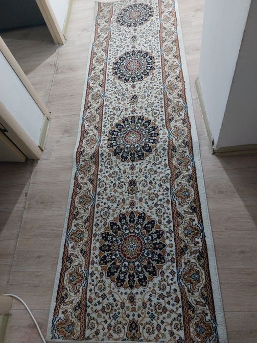 Продам ковер  дорошку