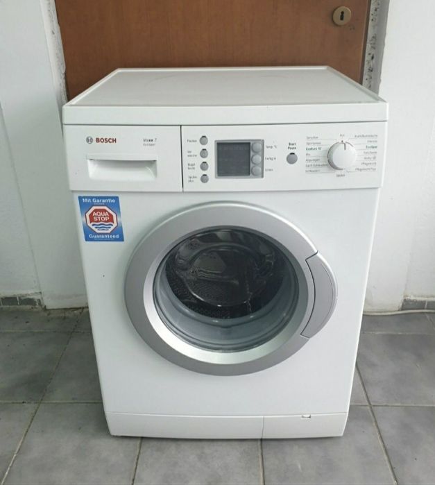 Masina de spălat rufe Bosch.  Capacitate 7 kg. Wau 70442 wspws