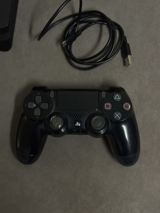 SONY Playstation 4 Slim