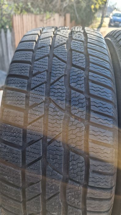 205 55 16 Continental 8 mm 2 anvelope iarna ca noi