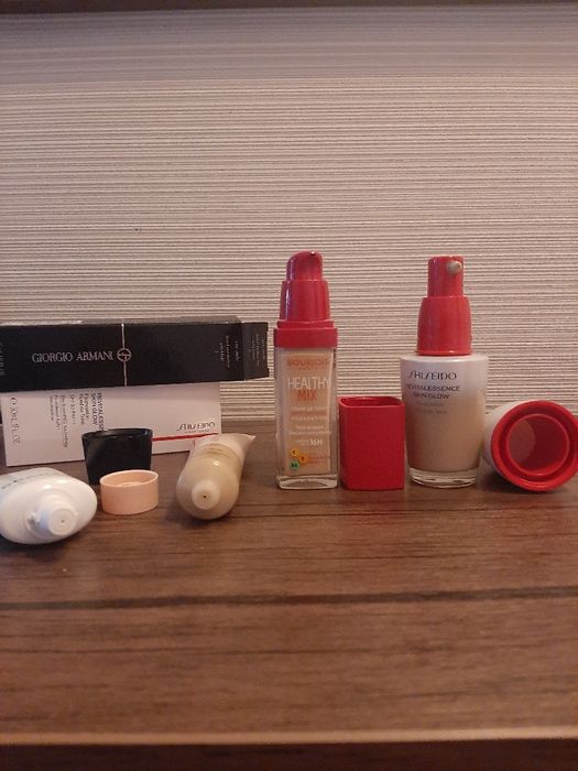 Giorgio Armani, Chanel, Shiseido,Bourjois