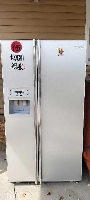 Продам холодильник Samsung