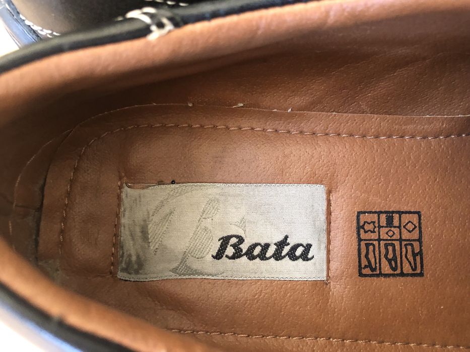 Обувки Bata ,номер 44 , кожа