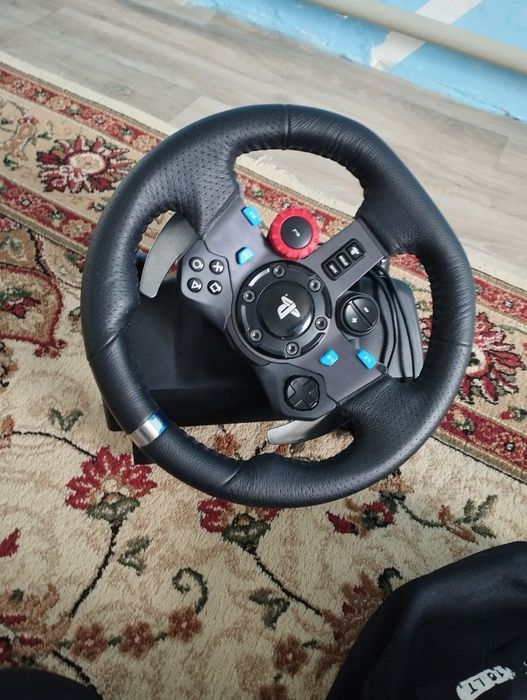 Logitech g29+КПП обмен.Игровой руль.