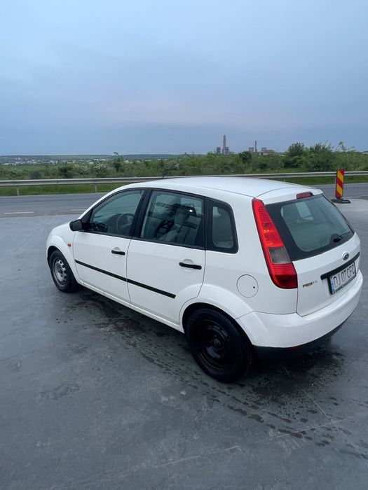 FORD Fiesta 0 — imagine 4