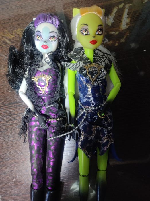 Продам кукол в хорошем состоянии