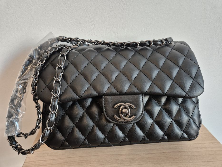 Черна чанта Chanel