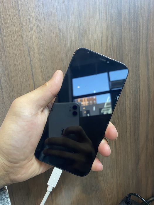Iphone 12 pro blue