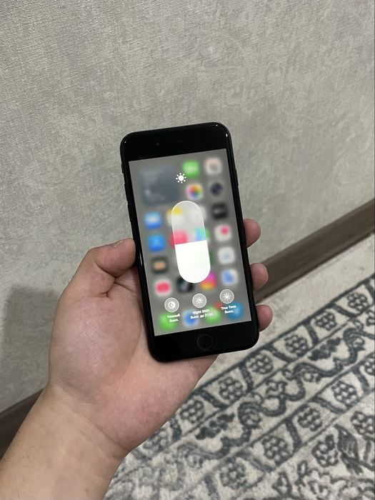 iPhone se 2020 64gb