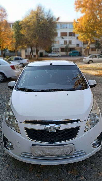 Spark moshina sotiladi