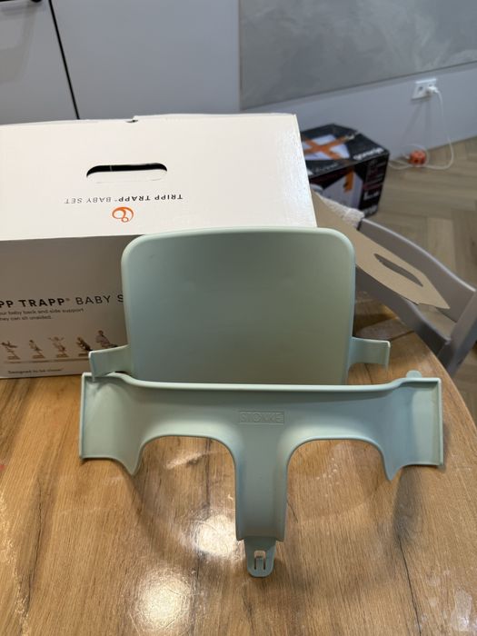 Продам Stokke Tripp Trapp сиденье.