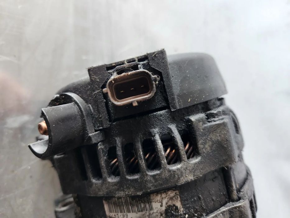 Alternator Ford Focus 2 Fiesta Citroen C3 C4 Picasso Xsara Peugeot 307 407 Etc. 1.6 Hdi Tdci Motor