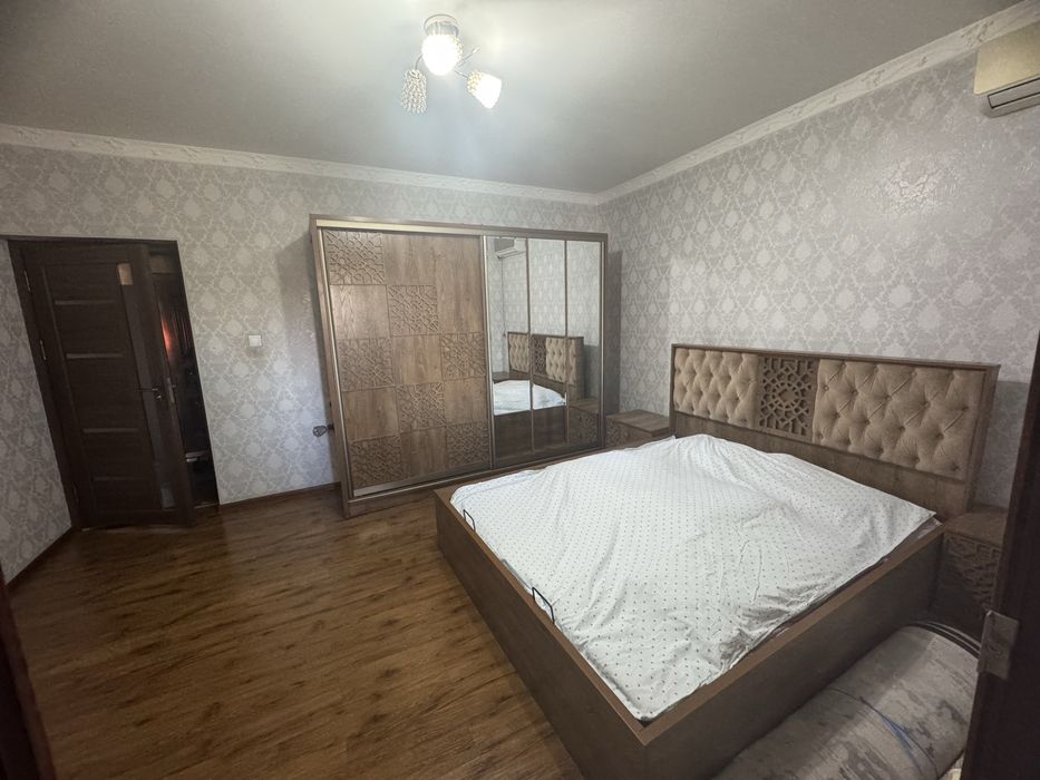 Срочно: Продаётся 2 комнат квартира переделен 3х комнат