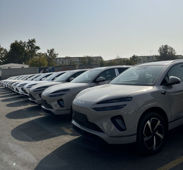 **BYD sealion 06 pilot plus