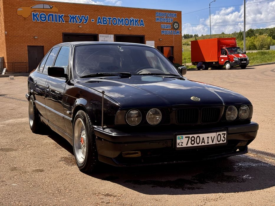 Продам bmw e34 1990г