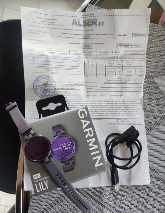 Умные часы GARMIN Lily