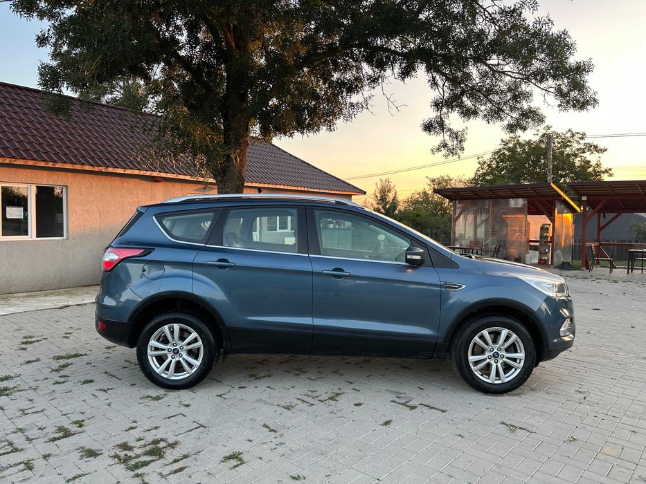 Ford Kuga 2019 Tva deductibil