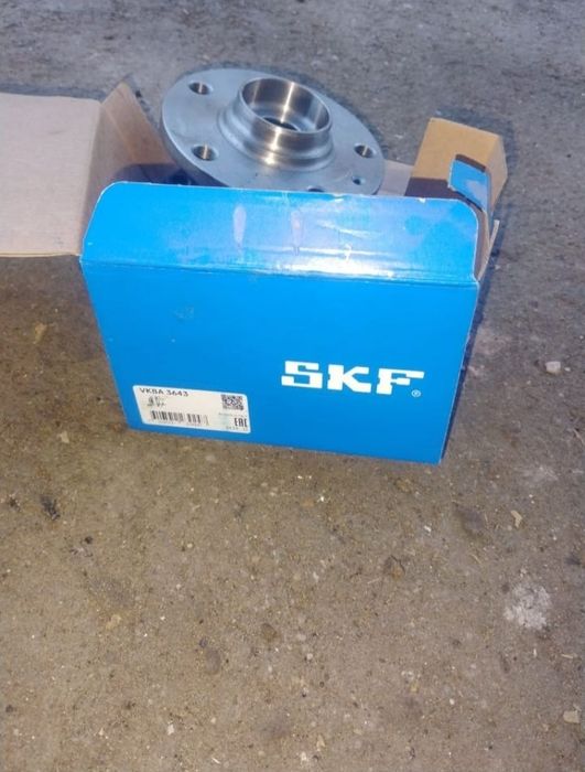 Vând rulment roata SKF VKBA 3643