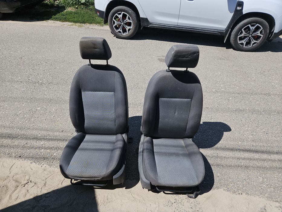 Scaune Dacia Logan