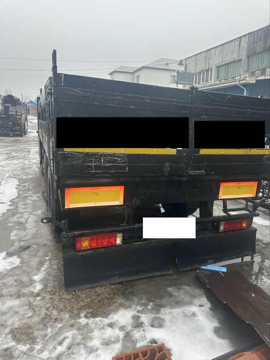 Remorca KAESSBOHRER D19L  8,2 m lungime!