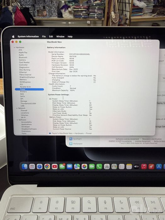 Macbook Neo Silver 8/512 Touch ID