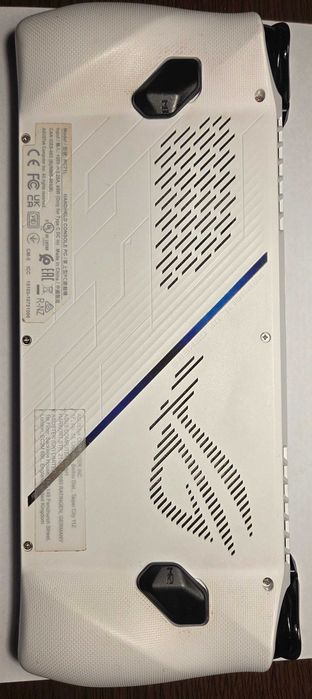 Asus ROG Ally Z1 Extreme