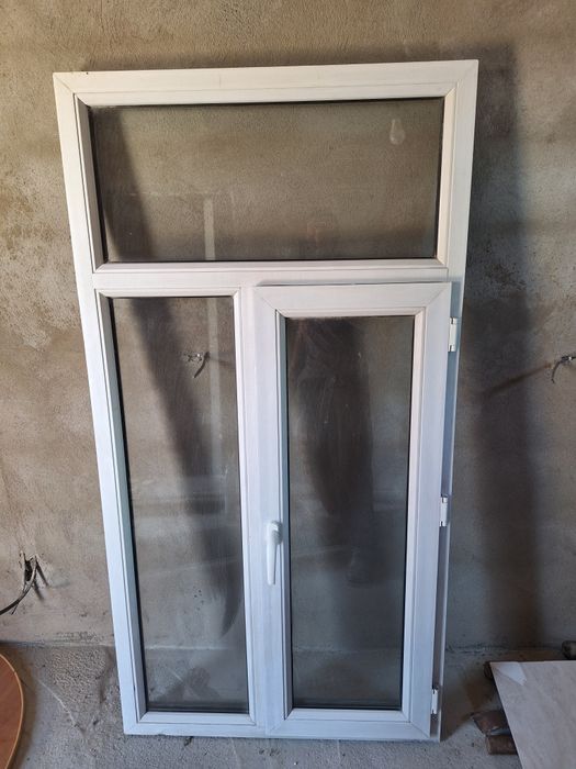 Продам пластиковое окно