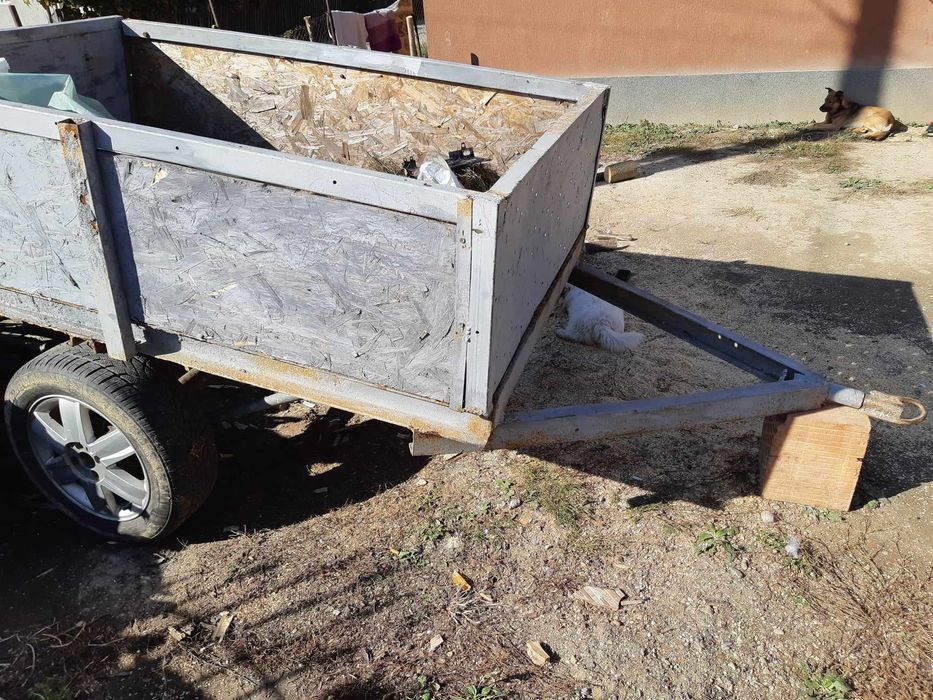 Lemorca de vìnzare dupa tractor Sau Masina.