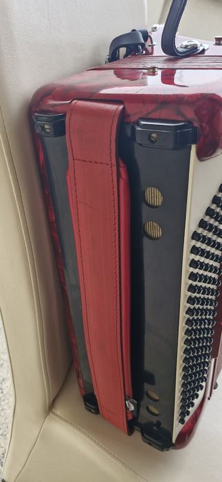 Acordeon Italian Excelsior 120 basi
