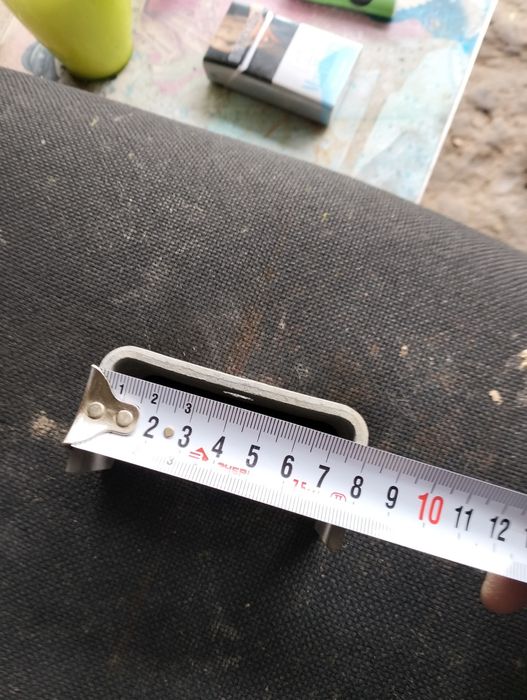 Скоба страйтельныне