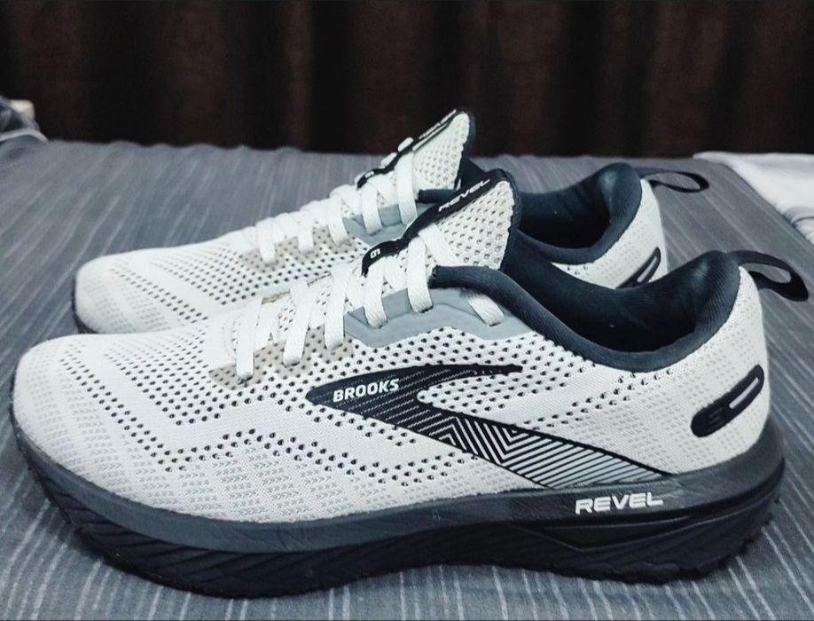 Brooks Nr 40,5 (26 cm)