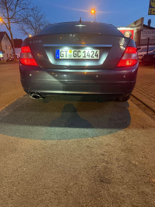Mercedes Benz C220
