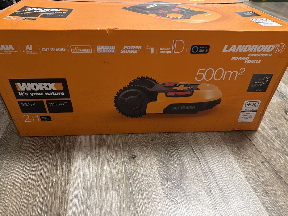 Robot de tuns iarba worx nou sigilat