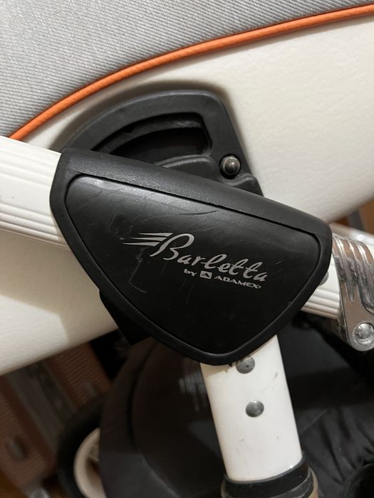 Продам коляску Adamex Barletta