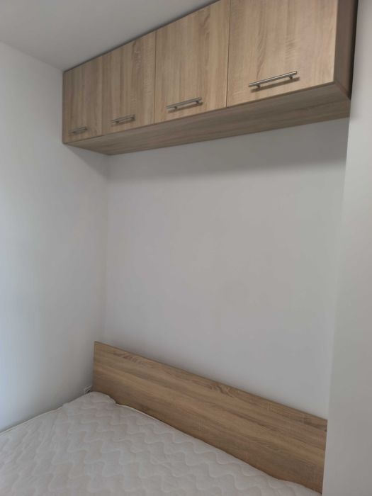 Тристаен обзаведен апартамент под наем!