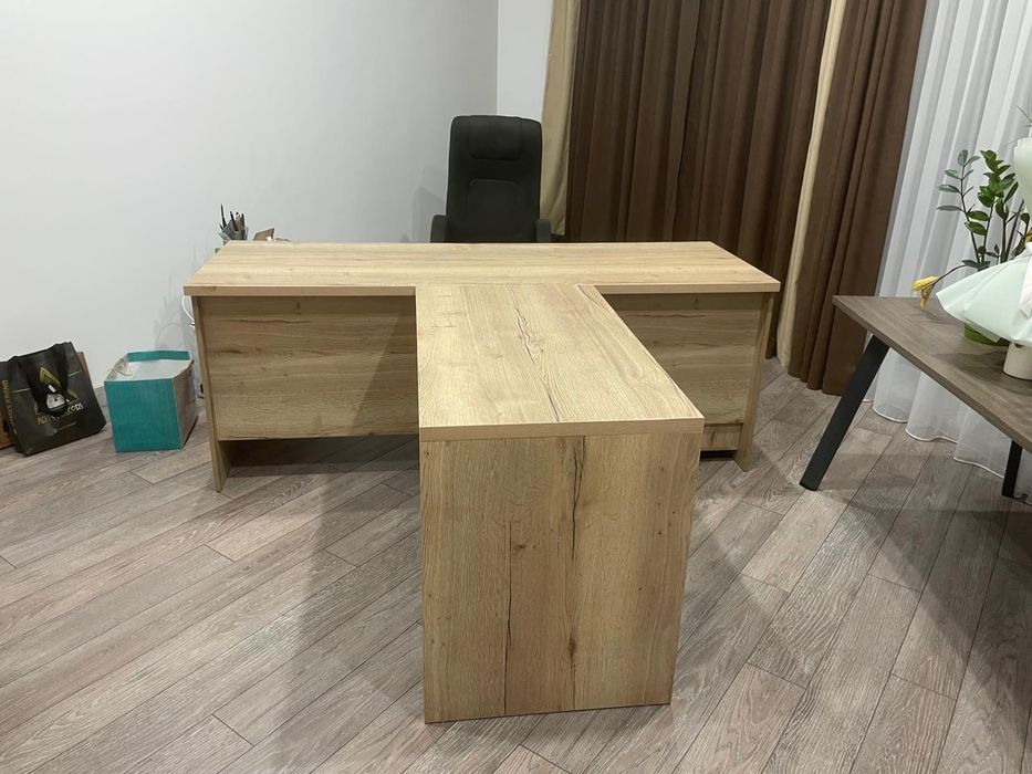 Столы руководителей