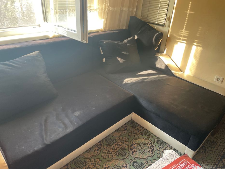 Ъглов кухненски диван