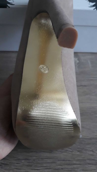 Официални обувки