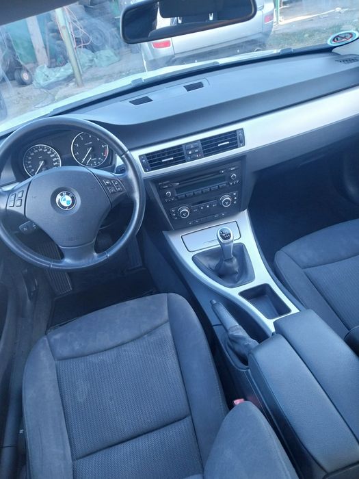 На части БМВ/BMW E90  E91 LCI FACELIFT N43B20A 2009г.