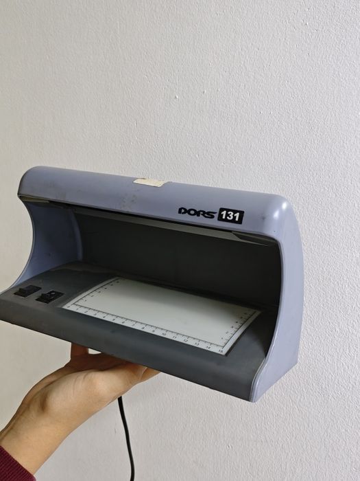 Детектор купюр,с ультафиолетом