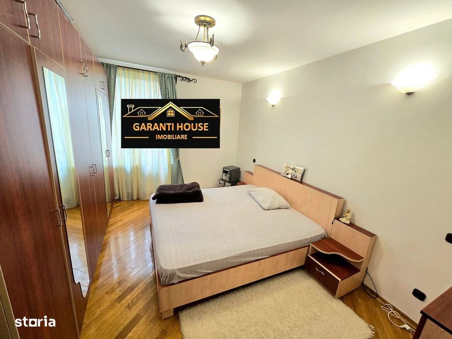 Zona Hollosy Simon, casa P+M, 370 mp teren, 360 000€