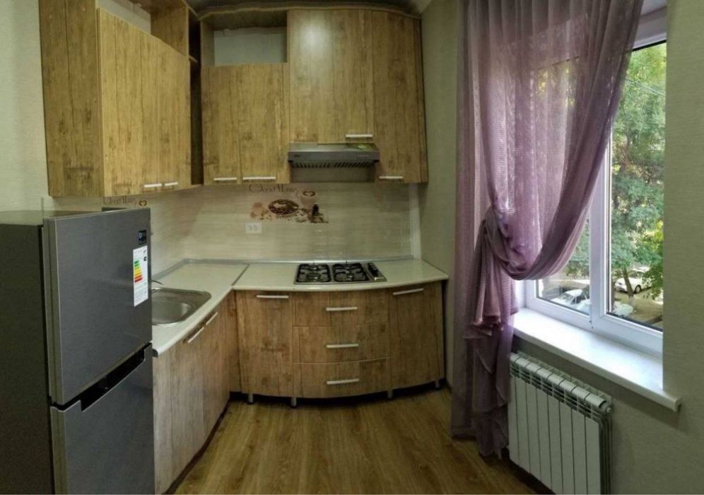 Продаётся 1 ком квартира, 45м2. Метро Ойбек. Мирабадский район.