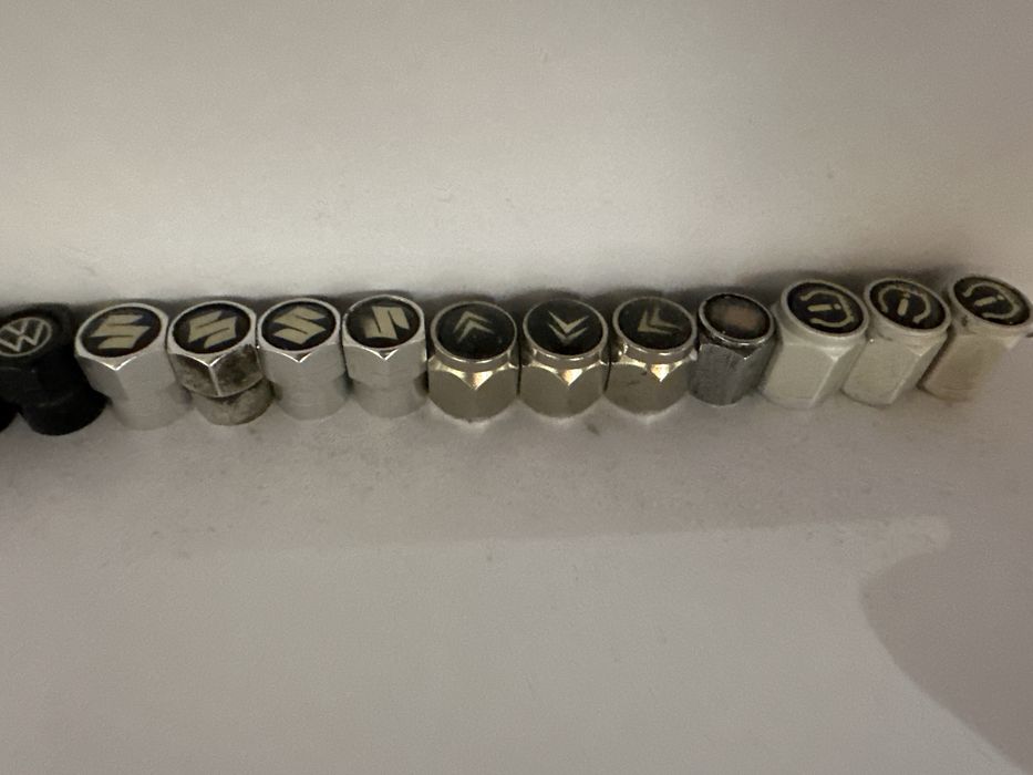 Капачки за гуми