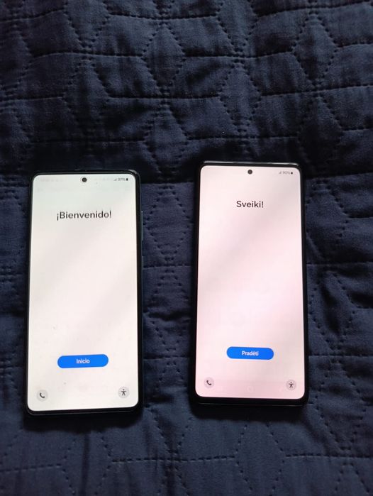 Telefoane Samsung A52