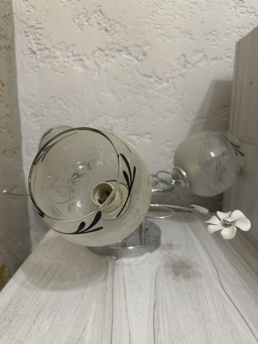 люстра в зал,спальню,детскую срочно