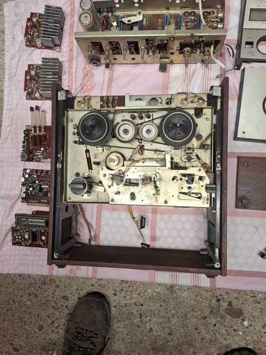 vand piese magnetofon kastan1